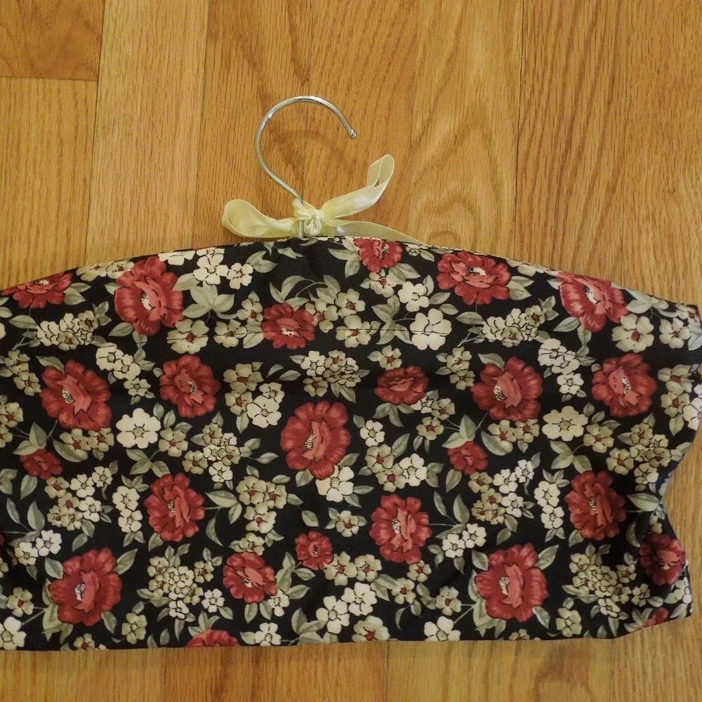 Floral Padded Hanger Secret Closet Safe